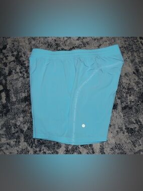Lululemon Pace Breaker Cyan Linerless 7 Inch Inseam Shorts